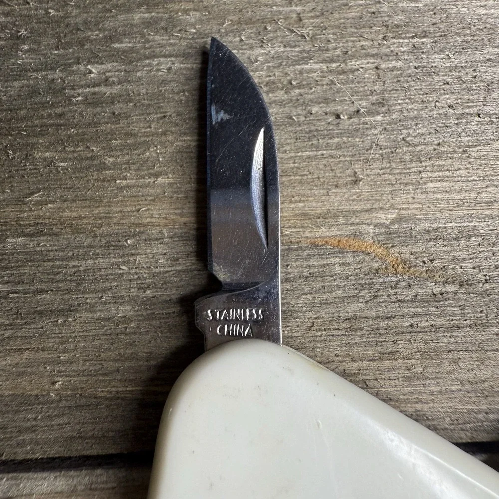 VTG St Joseph Hospital‎ Flint MI Keychain Mini Folding Multi-tool Bottle Opener